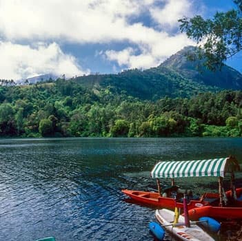 Romantic Kerala Tour Package